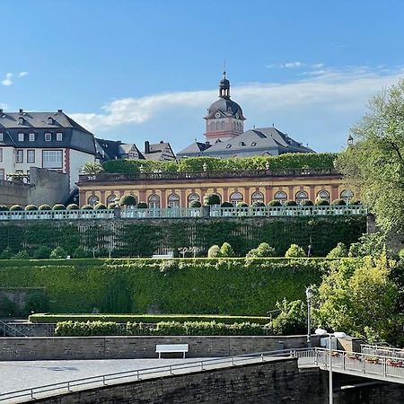 Ferienwohnung Castle And Park View Living In Weilburg Exterior foto